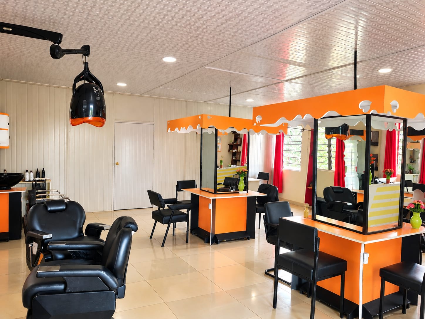 LE-VOYAGE salon and barber styling stations
